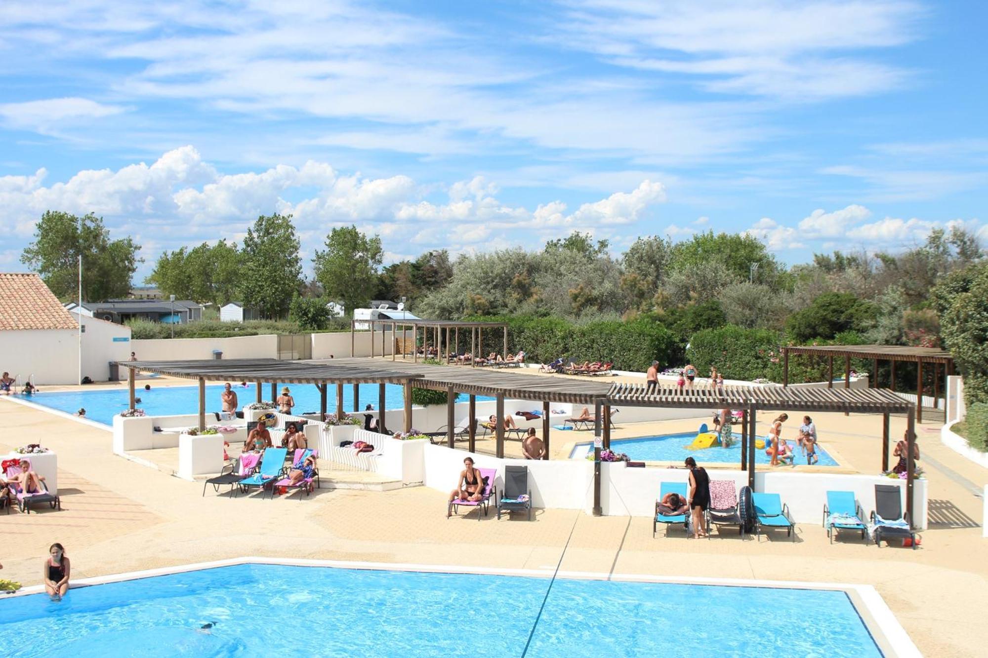 Camping La Brise De Camargue Saintes-Maries-de-la-Mer Eksteriør billede
